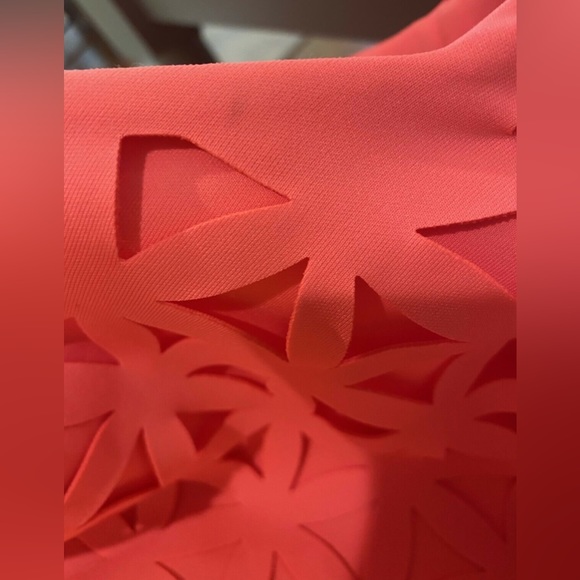 NWOT Lilly Pulitzer Mango Pink Sun Ray Daisy Laser Cut Scuba Ponte Shift Dress - Picture 10 of 13